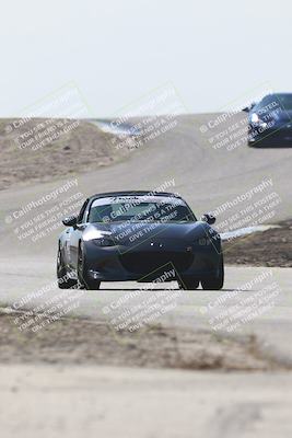 media/Oct-18-2025-Speed Ventures (Sat) [[8b3b7cf525]]/Yellow/Session 2 (Phil Hill)/